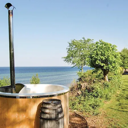 Casa de Férias Three-bedroom In *